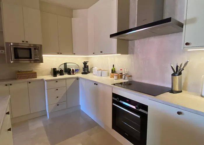 Havsutsikt - Penthouse 200 M Fran Stranden - Elviria Marbella