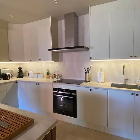 Havsutsikt - Penthouse 200 M Fran Stranden - Elviria *